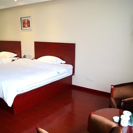 Greentree Inn Beihang Commercial Street Express Hotel Shenyang Eksteriør bilde